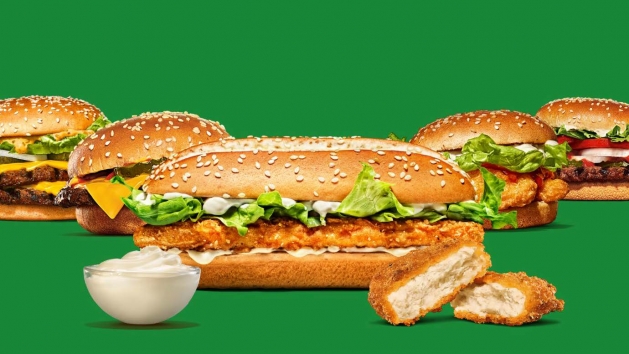 Burger-King-Gste im Raum Kassel knnen nun bei fast allen Burgern zwischen Fleisch- und Plant-based Patty whlen. Die Mayo kommt auerdem ohne tierische Inhaltstoffe aus - Quelle: Burger King